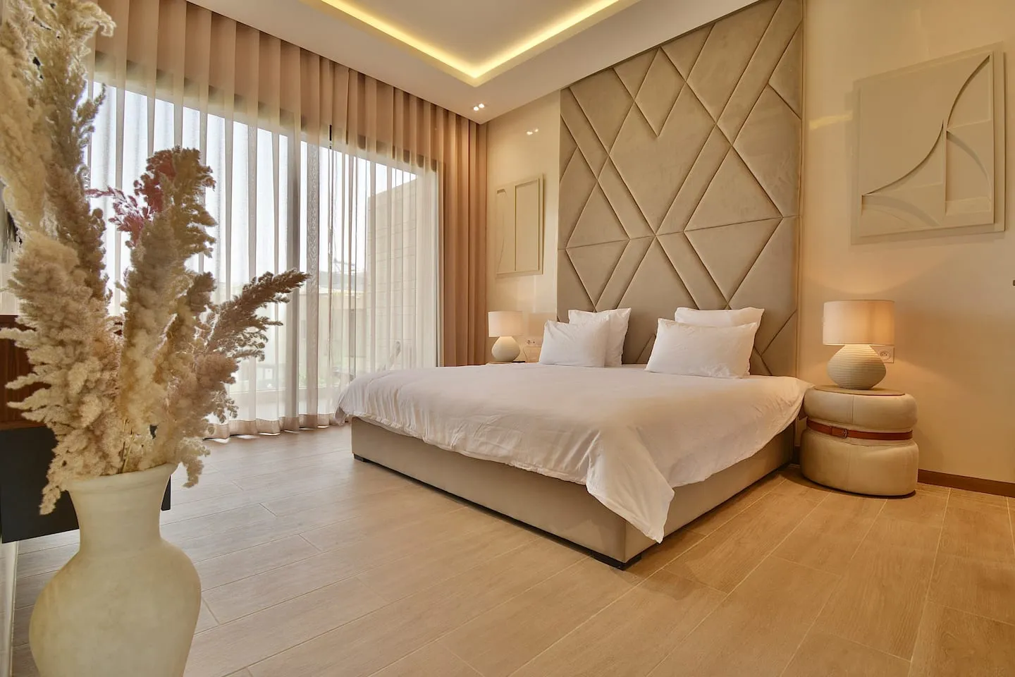 Chambre 2 at Villa Luxe 5 Suites & Piscine